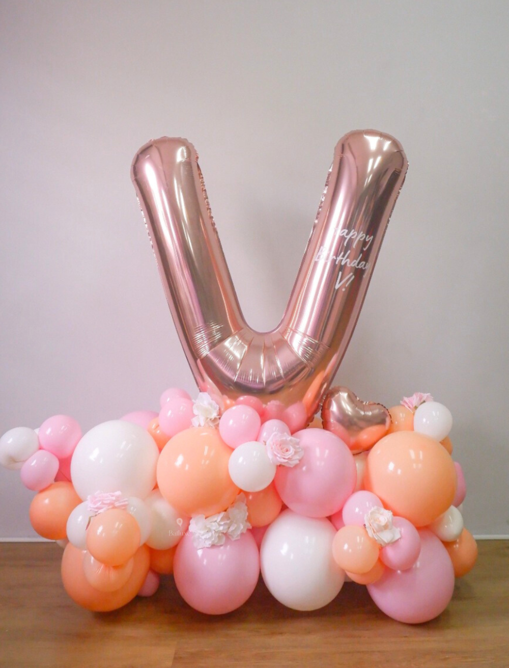 Balloon Column - Image 17