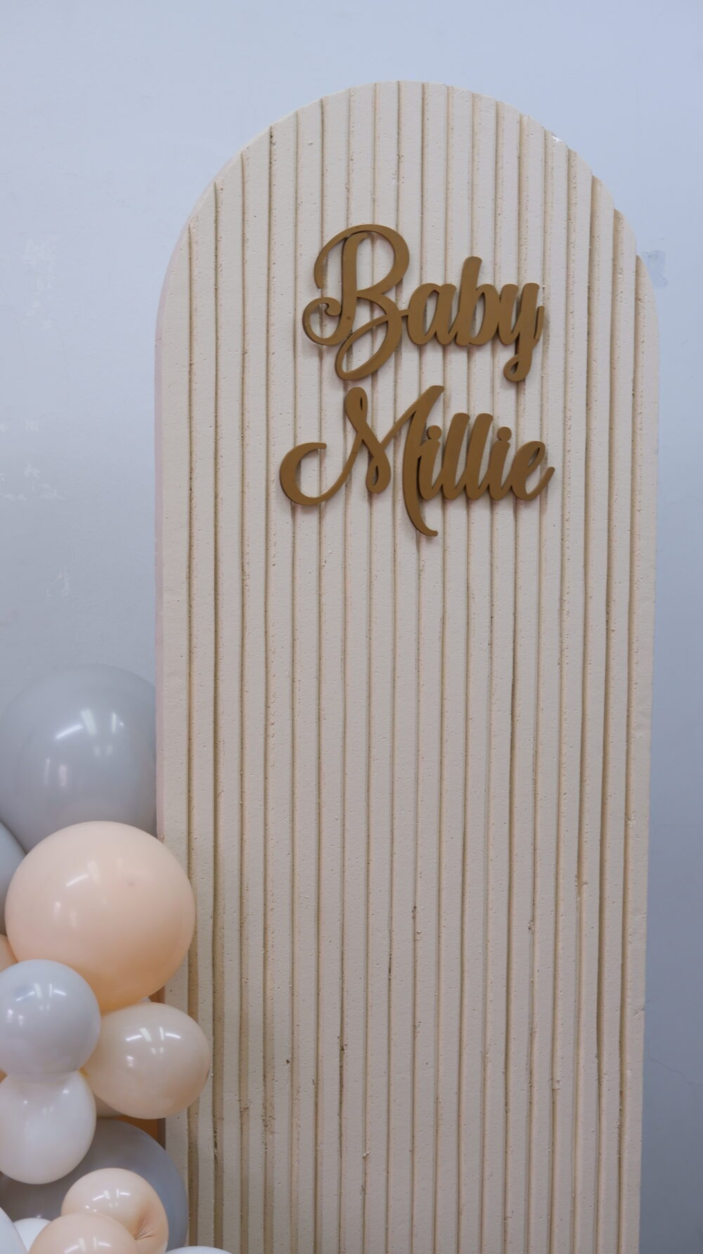 Ready To Send - Thin Pillar Backdrop - Image 5