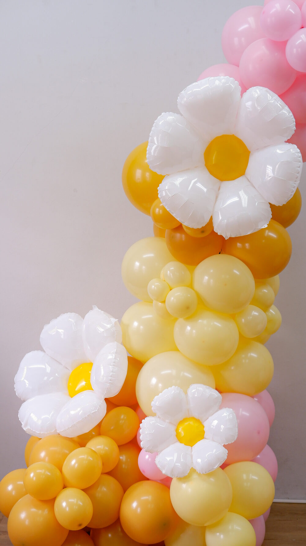 Daisy Garland - Image 3